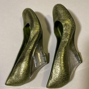 Kenneth Cole "Reaction" clear wedge heels, size 8